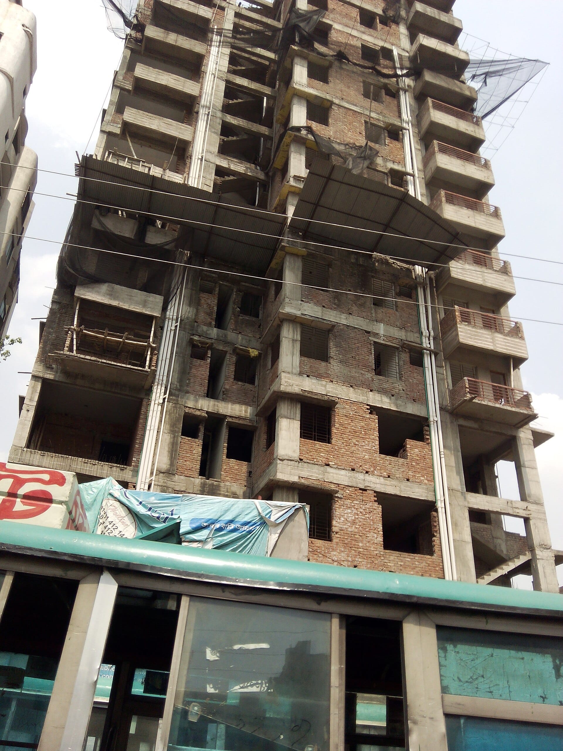 Construction of a building,Dhaka,2014